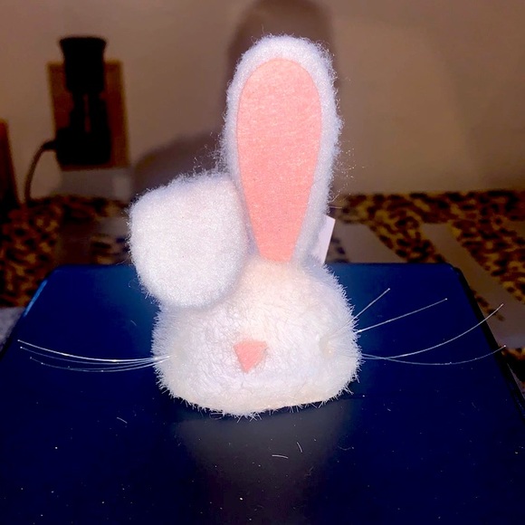 Bath & Body Works | Accents | Bath Body Works Bunny Magnetic Candle ...